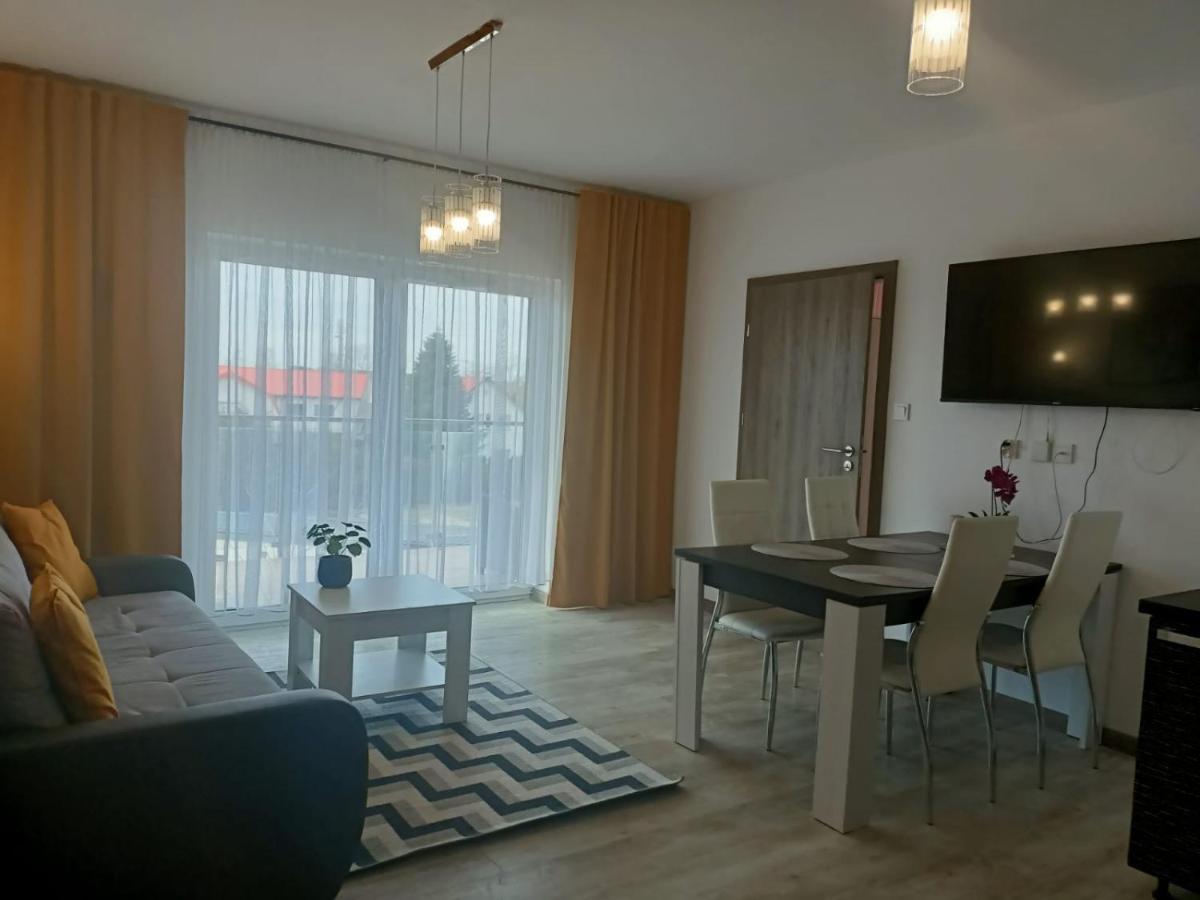 סיאנוז'טי Apartament Maria מראה חיצוני תמונה